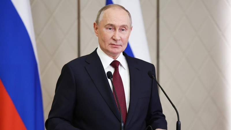 Путин назвал изъятие Германией активов "Роснефти" неприемлемым