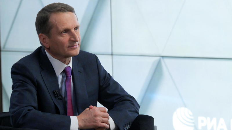 "Макроны" готовы предложить Европе только русофобию, заявил Нарышкин