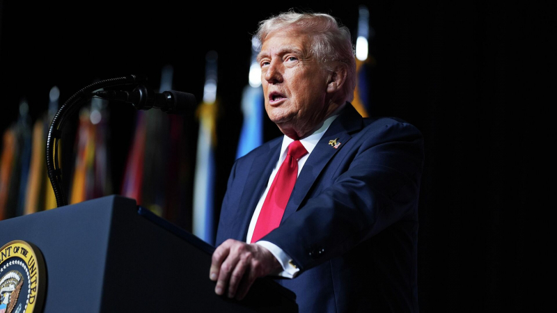 Трамп прокомментировал новый торговый конфликт с Китаем