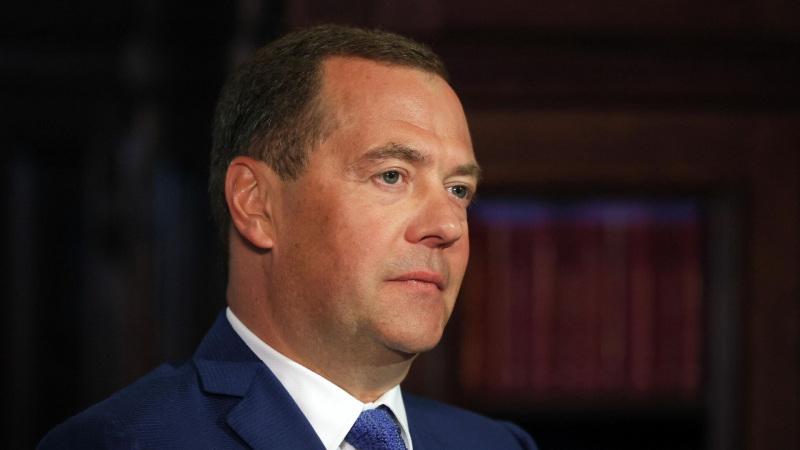 Медведев предупредил, какой конец ждет киевский режим