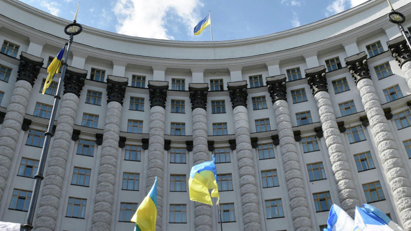 На Украине одобрили работу главы финмониторинга, подозреваемого в хищениях