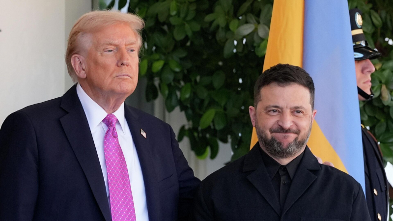 Названо время встречи Трампа и Зеленского в воскресенье