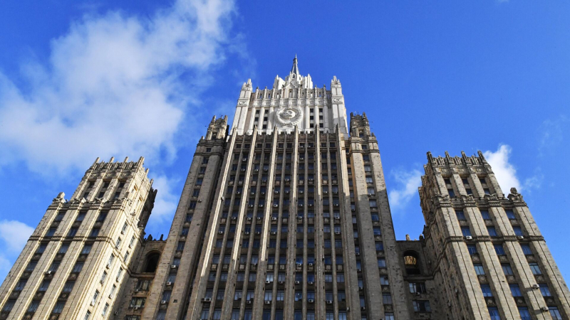 МИД: Россия не обсуждала с Казахстаном версию авиакатастрофы в Актау