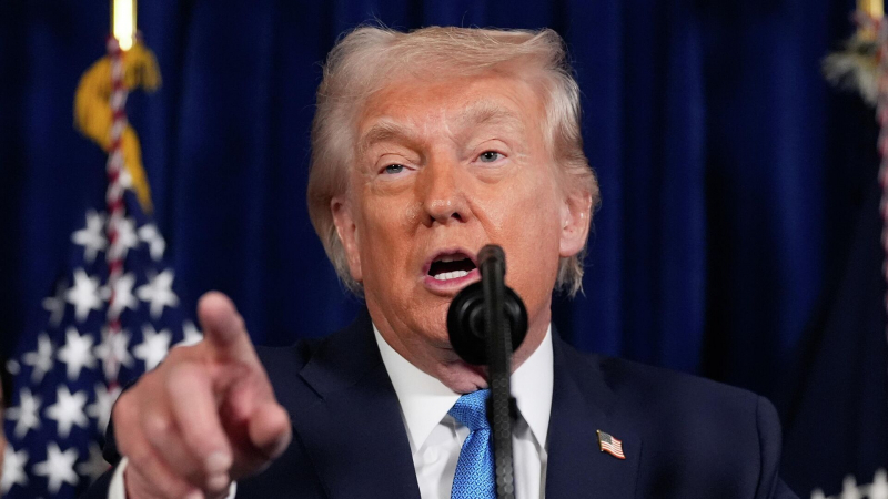 Премьер Дании просит Трампа не угрожать Гренландии, пишет Reuters