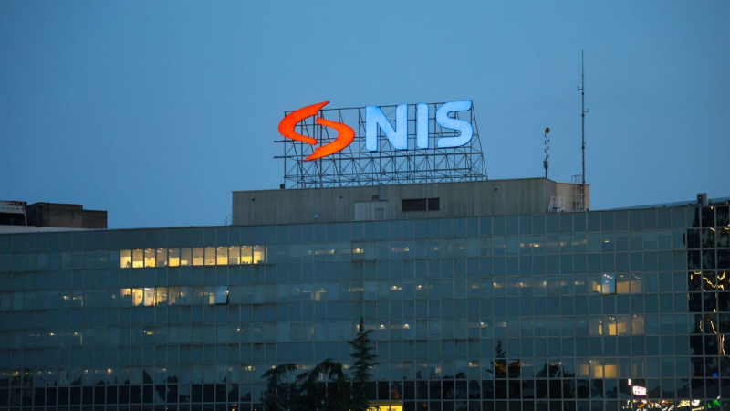 Сербия не должна национализировать NIS, заявил депутат